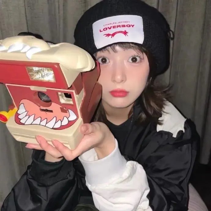 看不见的月亮